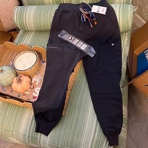 Figs Pride zamola joggers in charcoal XS petite. NEVER WORN